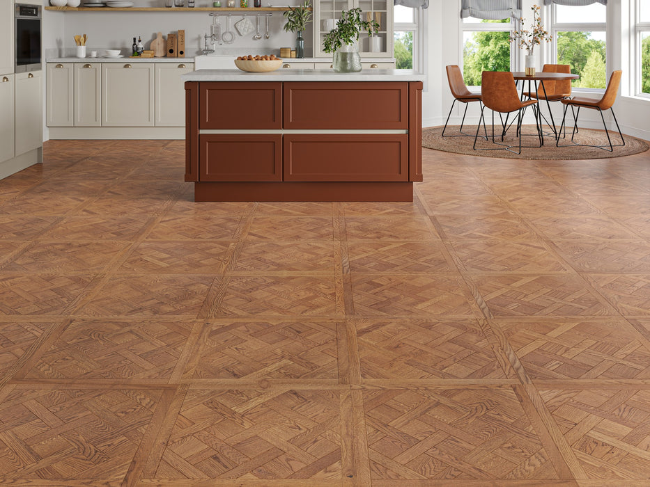 Claaique Oak Versailles