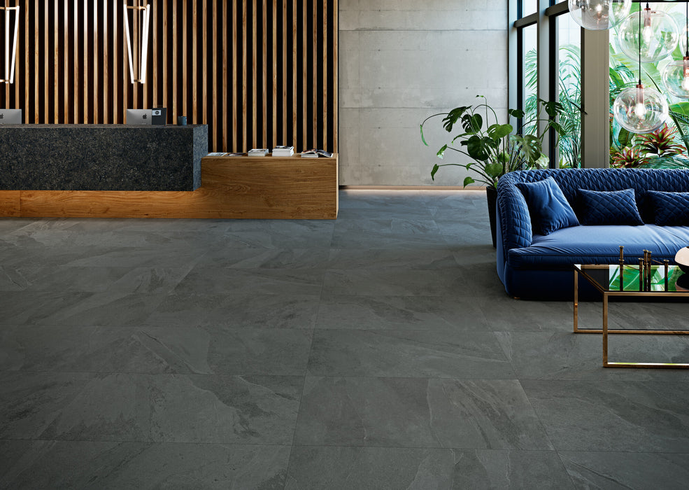 Annapurna Anthracite