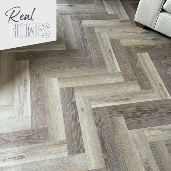 ClickLux Golden Oak Herringbone  - 2.22m2 per pack