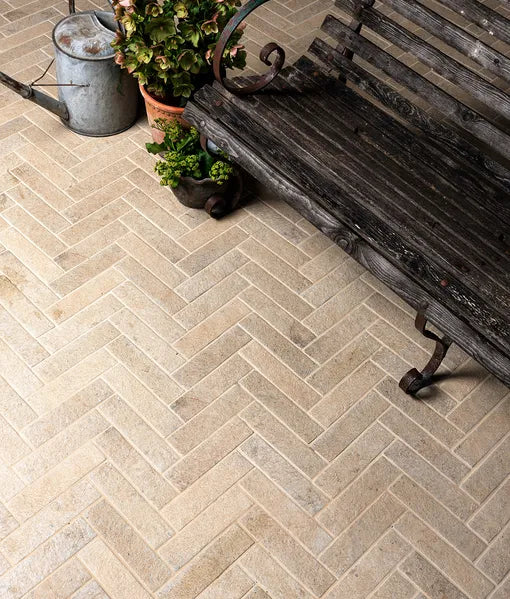 buscot-porcelain-parquet-earthwoodandstone-tiles-textured-porcelain-limestone-Ca’ Pietra-home-interior-01