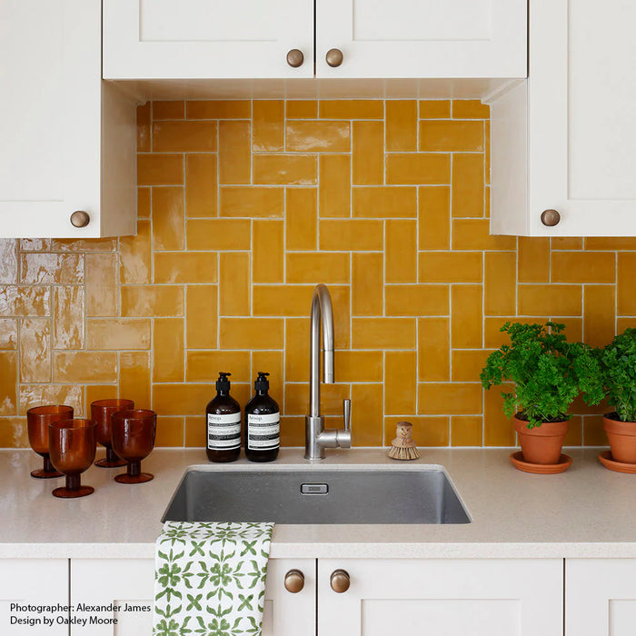 Carnival Glazed Tile 15 × 7.5 × 0.9cm