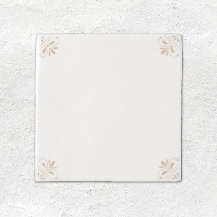 Country Delft Field Tile