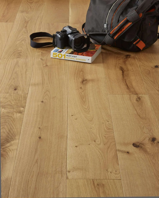 earthwoodandstone-woodflooring-wood-flooring-norwich-norfolk-woodflooringnearme-herringbone-oak-pine