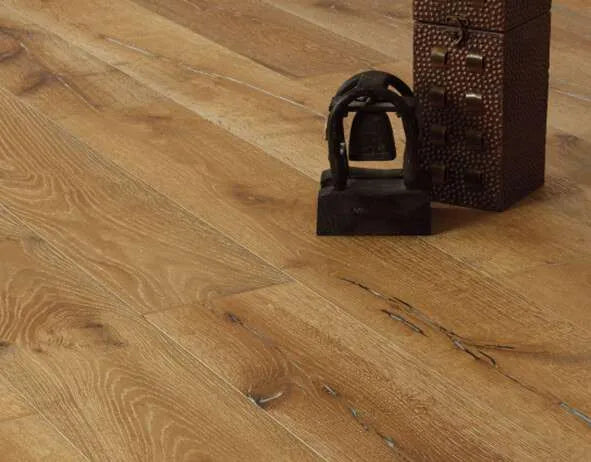 earthwoodandstone-woodflooring-wood-flooring-norwich-norfolk-woodflooringnearme-herringbone-oak-pine