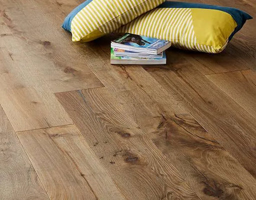 earthwoodandstone-woodflooring-wood-flooring-norwich-norfolk-woodflooringnearme-herringbone-oak-pine