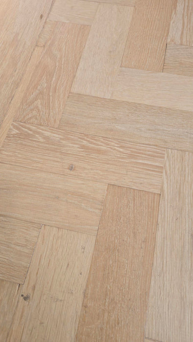 earthwoodandstone-woodflooring-wood-flooring-norwich-norfolk-woodflooringnearme-herringbone-oak-pine